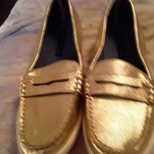 Shoes. Tommy Hilifger